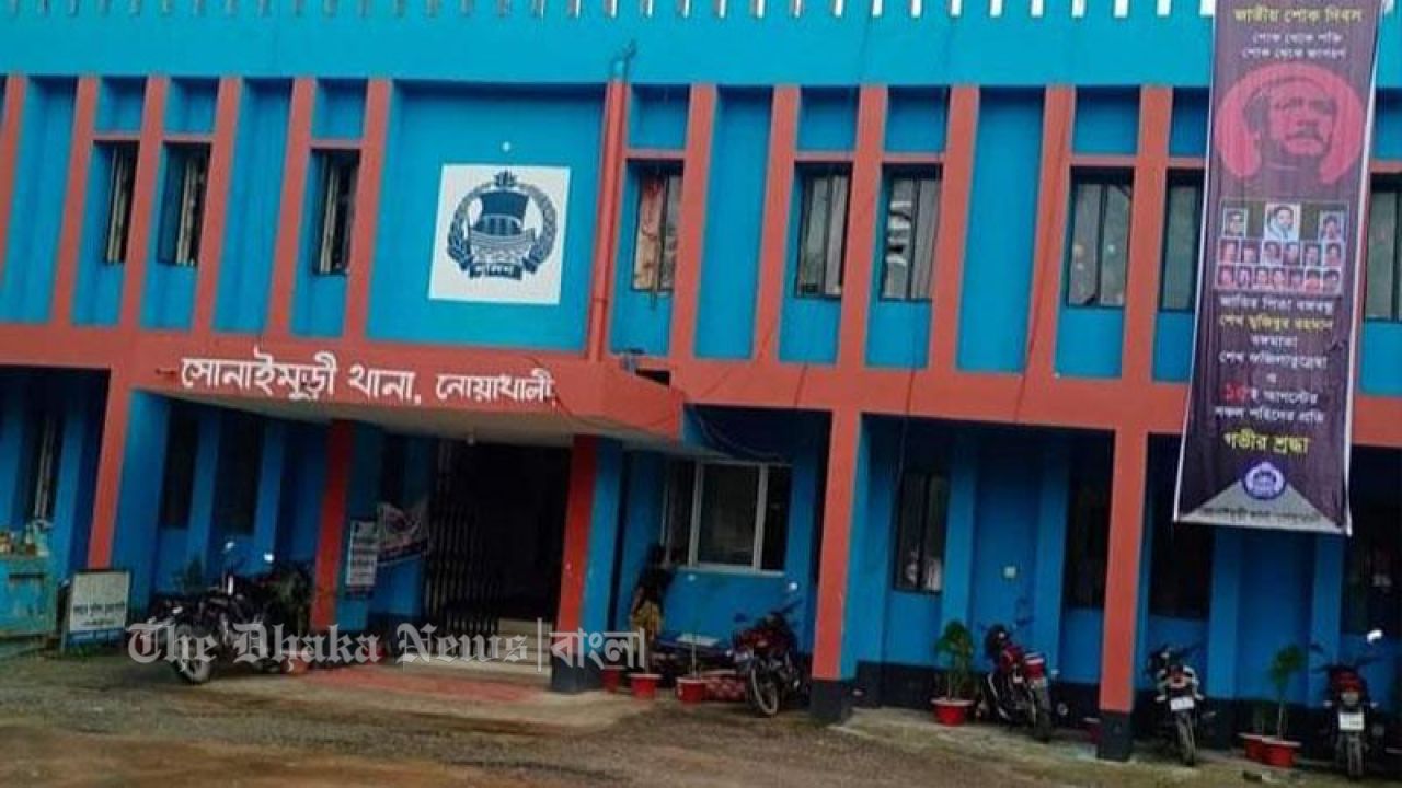 নোয়াখালীতে তুচ্ছ ঘটনায় মসজিদের ইমামকে মারধর, গ্রেপ্তার-২