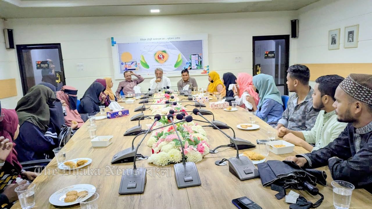 পূর্বকোণে সরেজমিনে জাতীয় বিশ্ববিদ্যালয়ের তরুণ লেখকরা