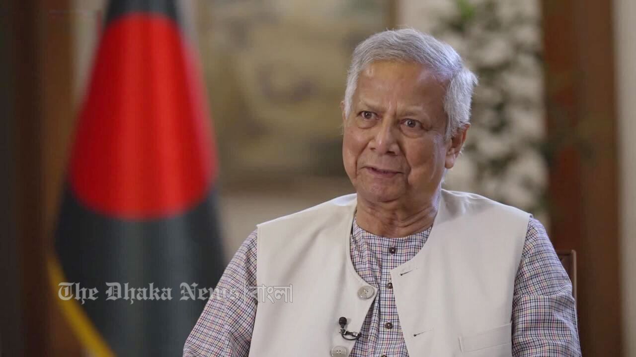 ঢাকার উদ্দেশে জাপান ছাড়লেন প্রধান উপদেষ্টা