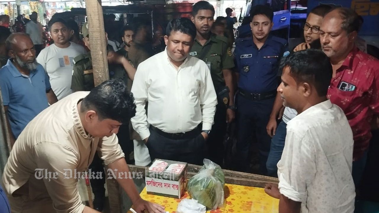 ভাড়া ১০০ টাকা বেশি নিয়ে জরিমানা দিলেন ৬০ হাজার
