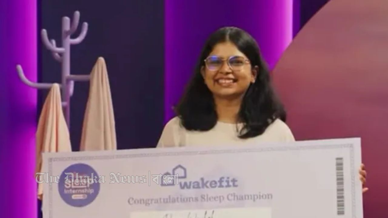 ঘুমিয়েই ৯ লাখ টাকা জিতলেন এই তরুণী!