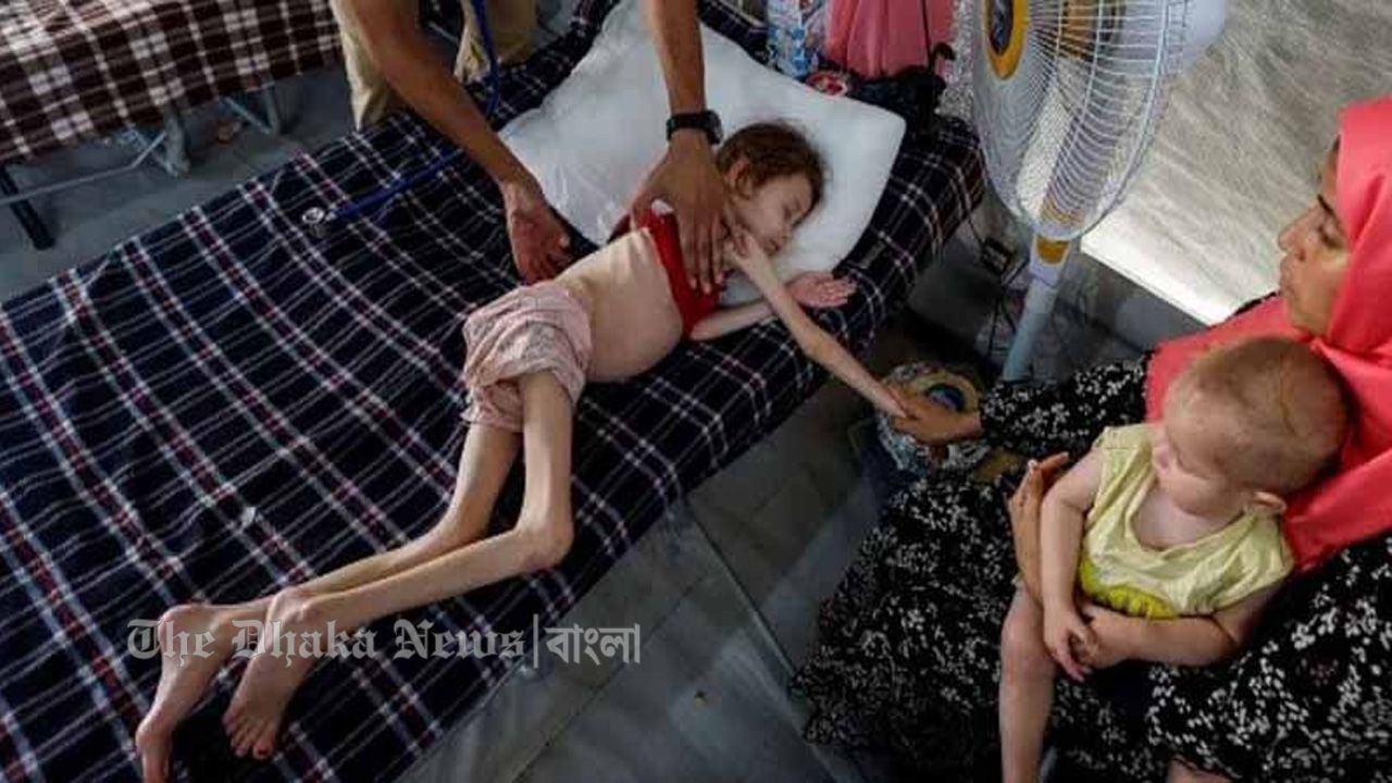 গাজায় অনাহারে একদিনে ১৫ জনের মৃত্যু