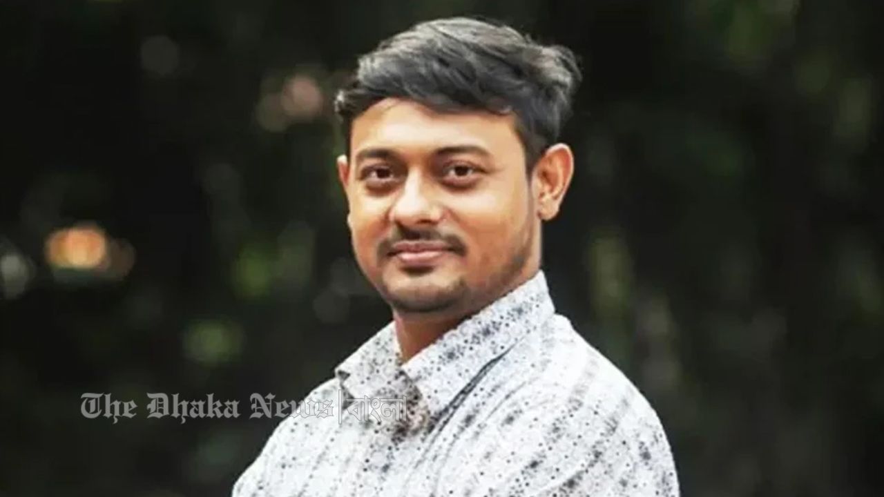 নাসীরুদ্দীন পাটওয়ারীকে নিজ জেলায় অবাঞ্ছিত ঘোষণা, কুশপুত্তলিকা দাহ
