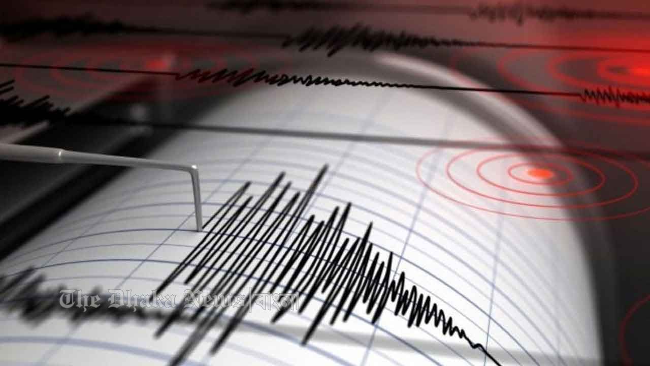 ভূমিকম্পে কাঁপল টেকনাফ