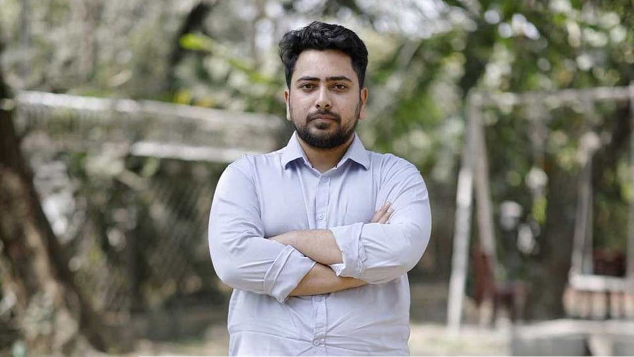ঢাকা-১১ : তিন কেন্দ্রে এগিয়ে নাহিদ ইসলাম