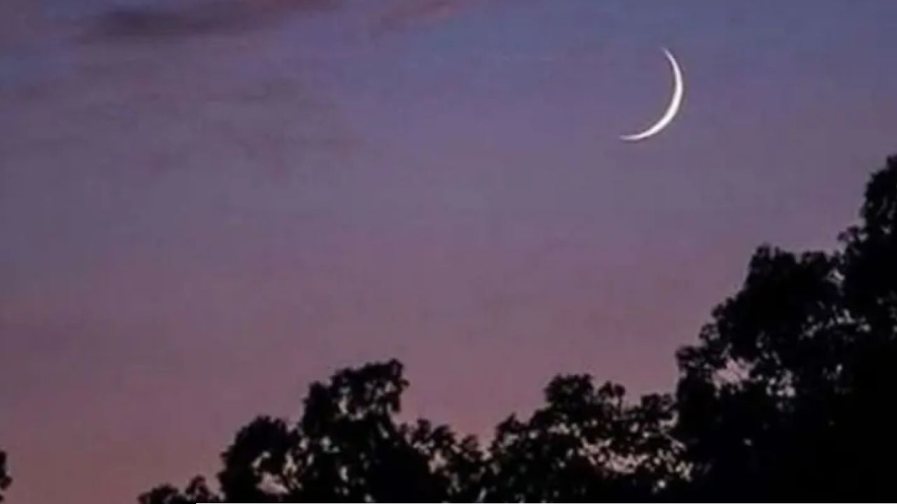 দেশের আকাশে রমজানের চাঁদ, রোজা শুরু বৃহস্পতিবার