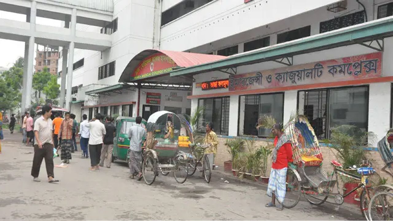 বৈদ্যুতিক তার চুরির সময় ছাদ থেকে পড়ে প্রাণ গেল যুবকের