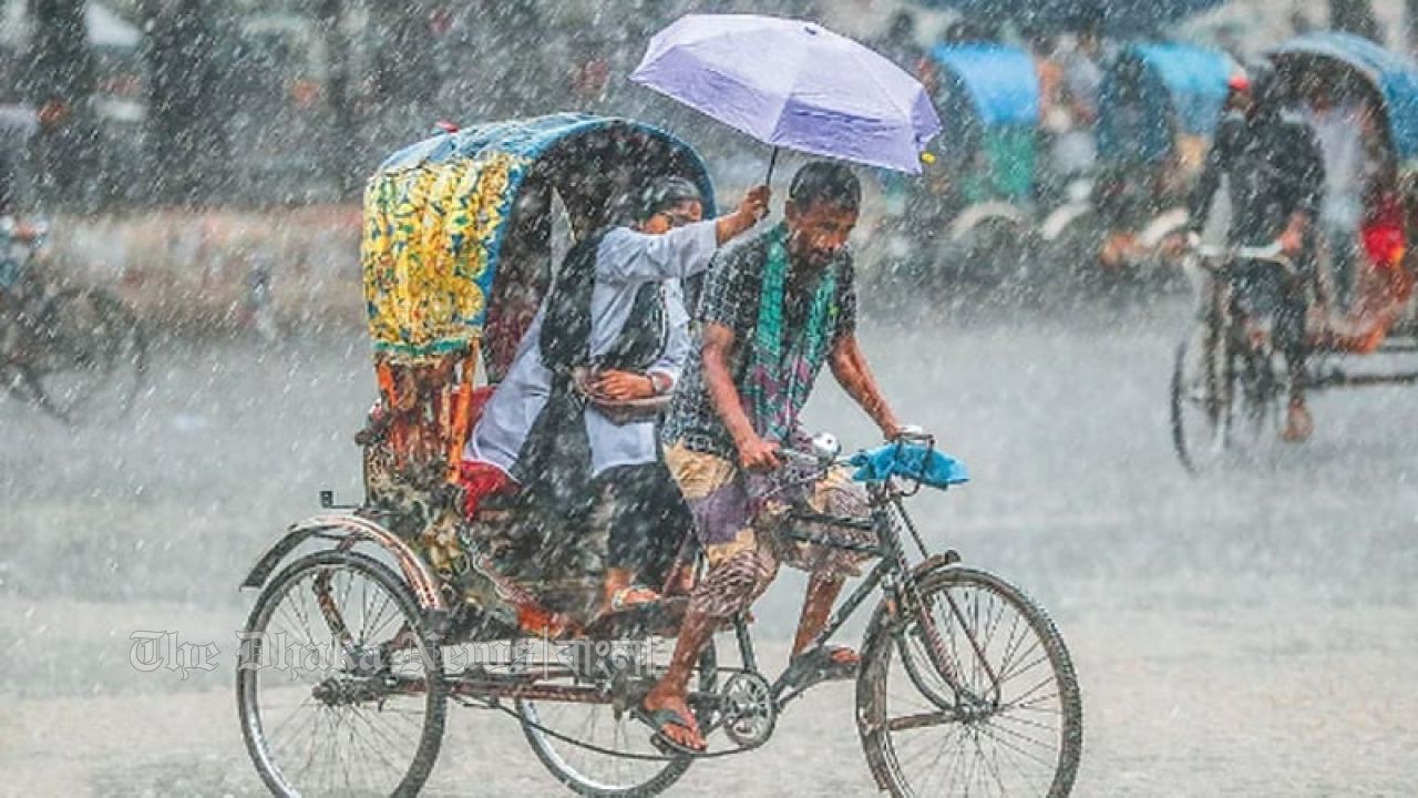 বৃষ্টির প্রবণতা বাড়ছে, ১৫ অঞ্চলে ঝড়-বজ্রপাতের আভাস